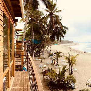  Hostel Mendihuaca Surf Camp