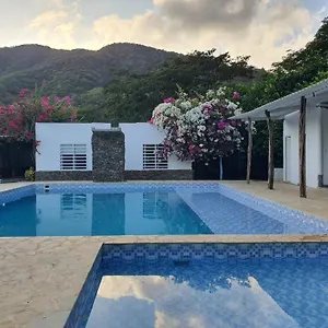 3* Hotel Tayrona Bahia